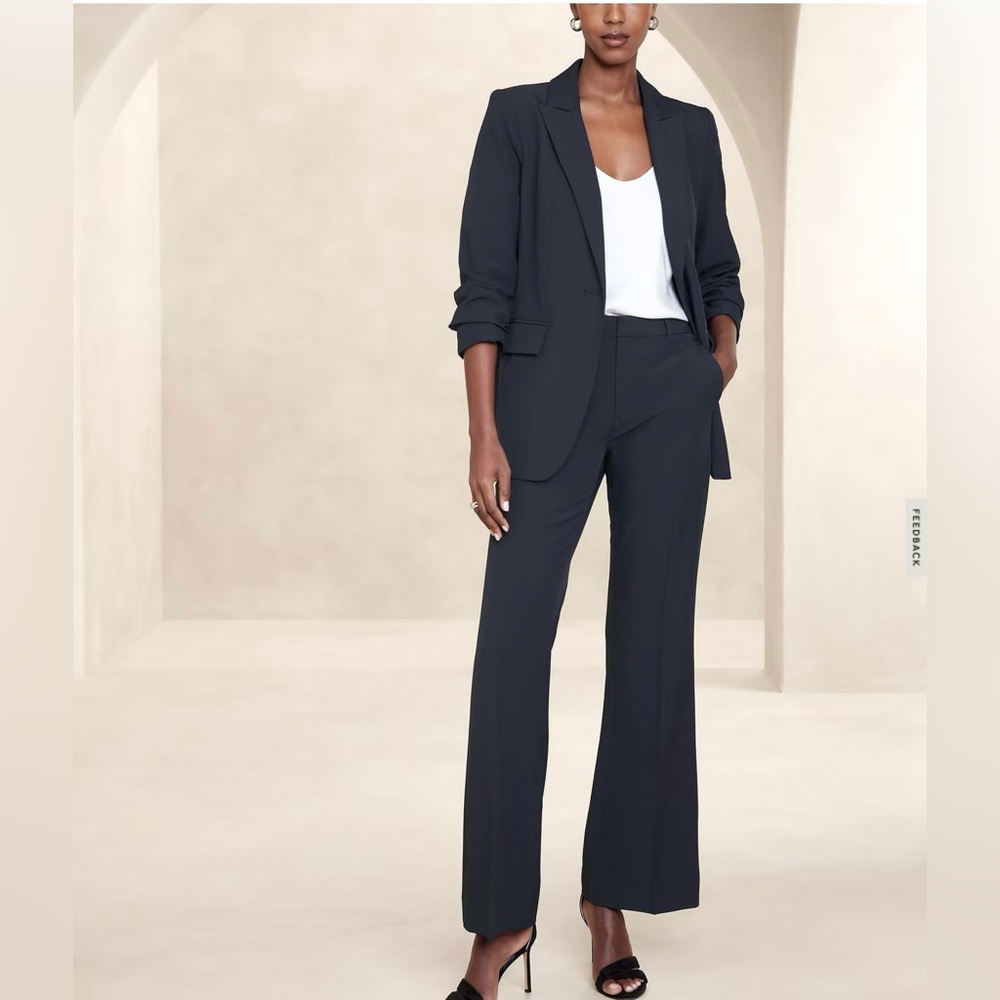 Banana Republic Sculpted Bootcut Pants 4 Petite